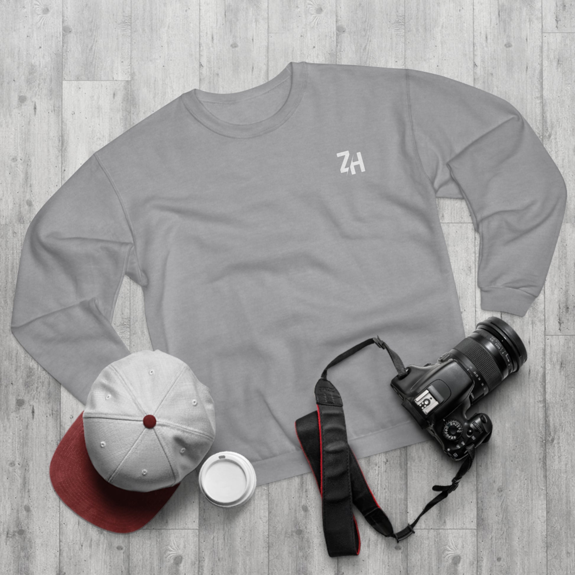 Stylish Graphic Sweatshirt for Everyday Comfort, Cozy Unisex Crew Neck Pullover for Casual Wear, Trendy Gift for Friends